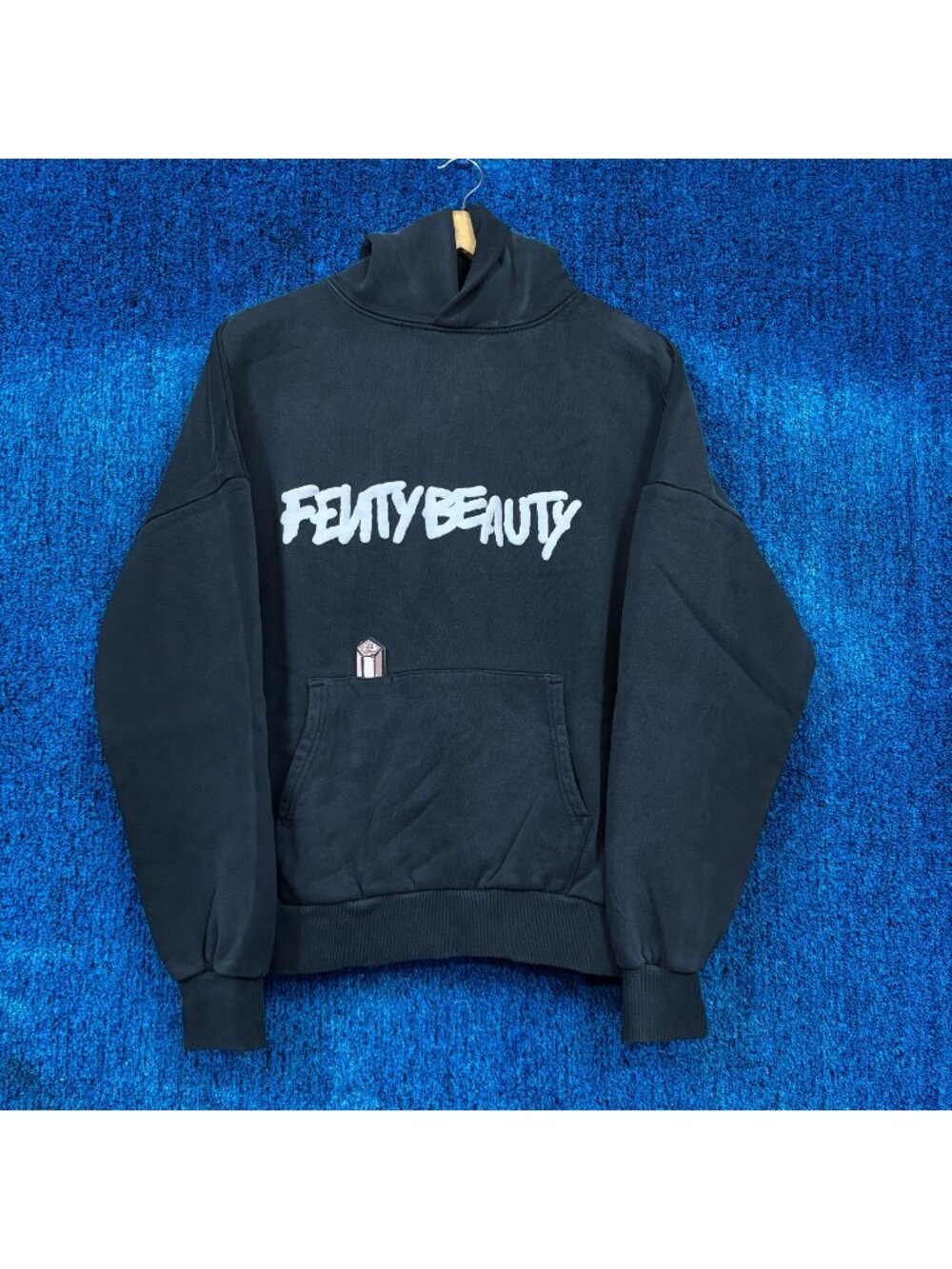 Rihanna Fenty Beauty Rap Hoodie Size Extra Small